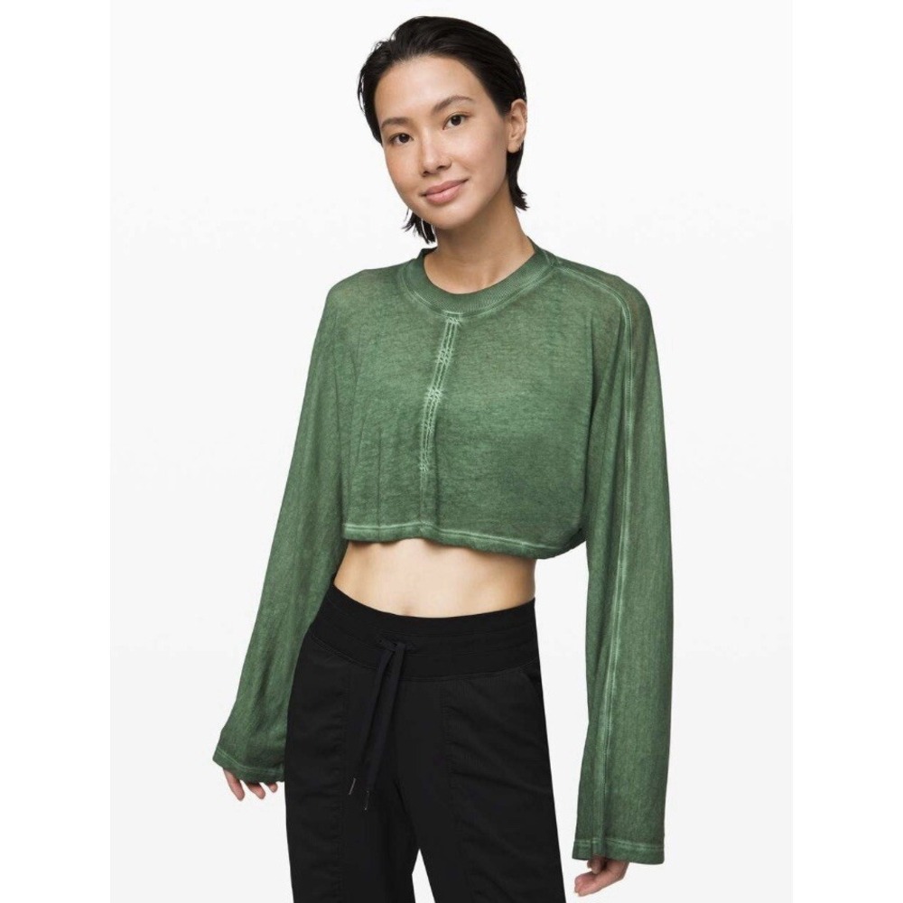 Lululemon Calm Calling Long Sleeve cropped Top Sand‎ Wash Algae Green Size Xs/S